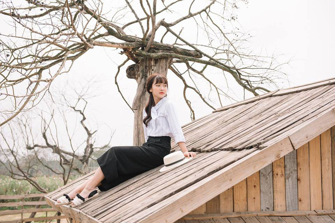 Ngắm qua lookbook mới của các thương hiệu Việt để lên đồ thật xinh cho 4 ngày nghỉ lễ tuần tới Ngắm qua lookbook mới của các thương hiệu Việt để lên đồ thật xinh cho 4 ngày nghỉ lễ tuần tới